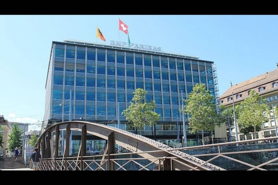 BNP Paribas taglia personale in Svizzera