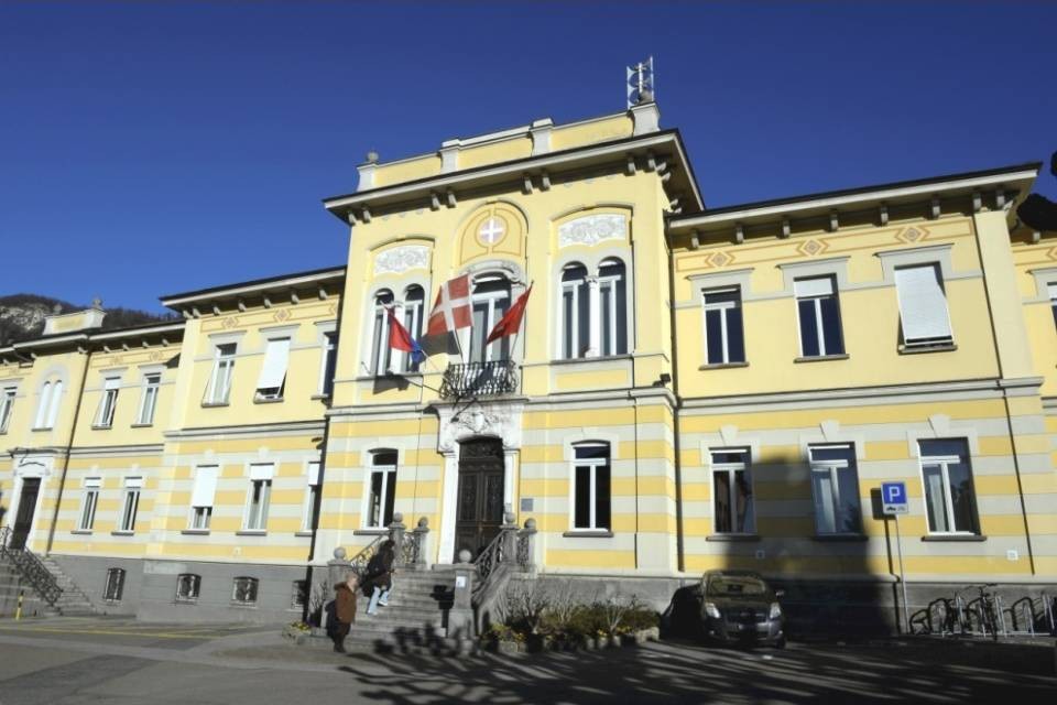 Mendrisio: senza Armani, diversi milioni in meno
