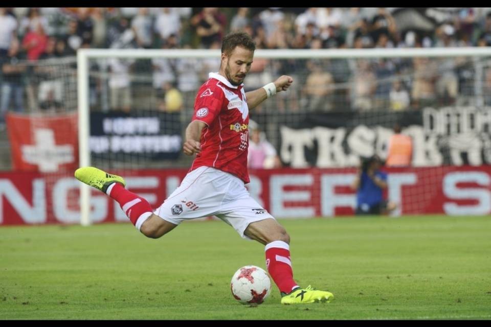 Rouiller al Servette