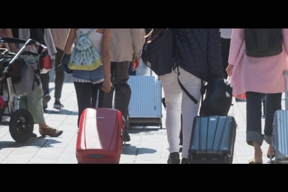 Lucerna vuole introdurre una tassa per i turisti mordi e fuggi