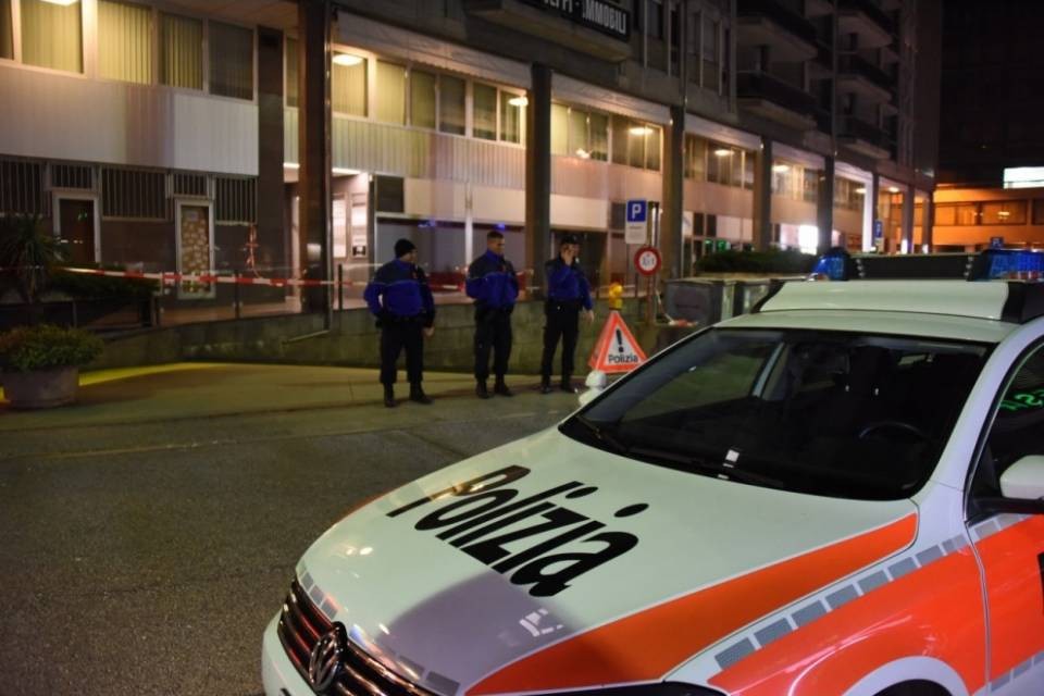 L'auto degli Ignorato sul luogo del delitto