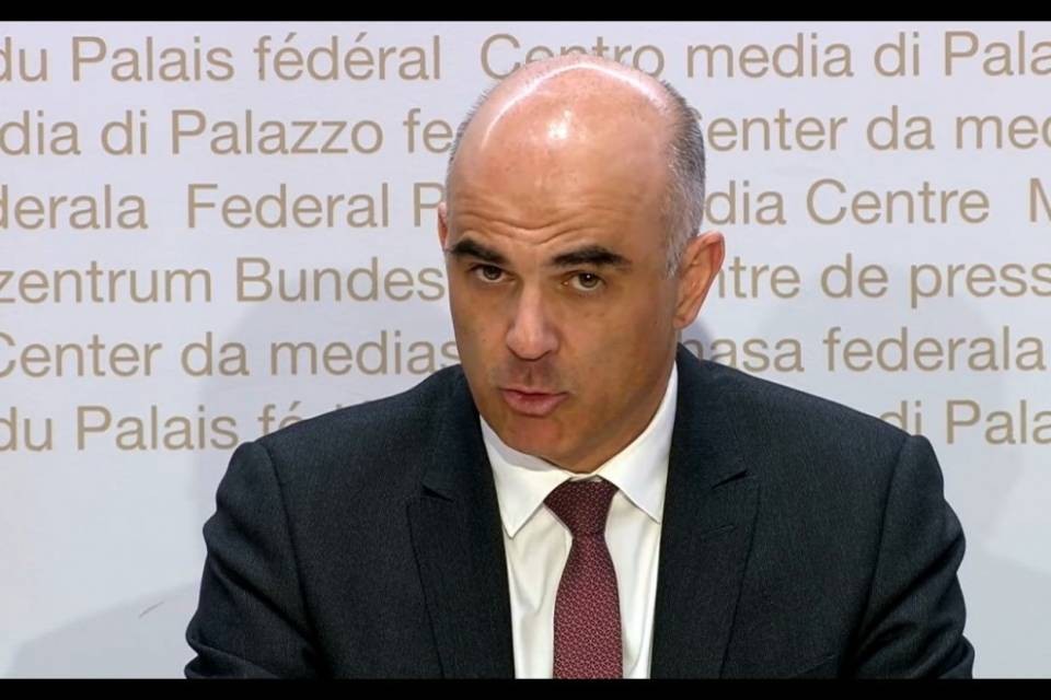 Berset: "Il tracciamento dei contatti è decisivo"