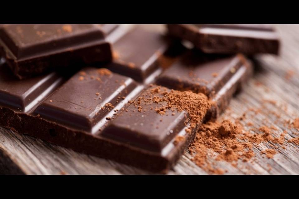 Incidente incredibile a due passi dal confine a causa del... cioccolato