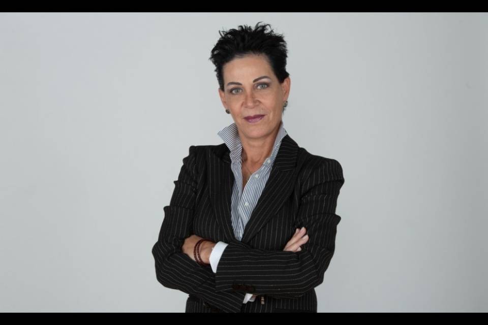 Roberta Passardi - Il coronavirus congela la democrazia