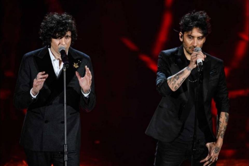 Sanremo: vince l'impegno con Meta e Moro