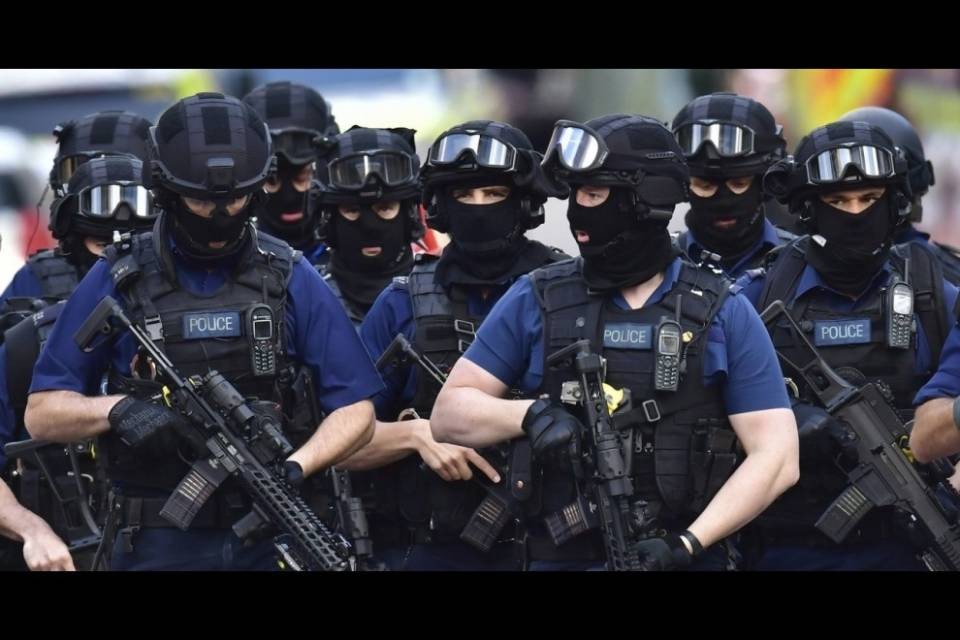 Londra, dodici arresti legati all'attentato