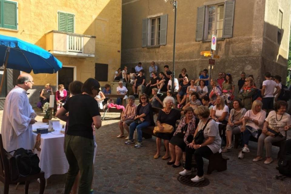 "Messa a Pugerna per solidarietà al popolo di Campione"