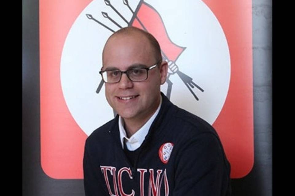 Aron D’Errico - Meglio un centro anziani all’ex caserma di Losone