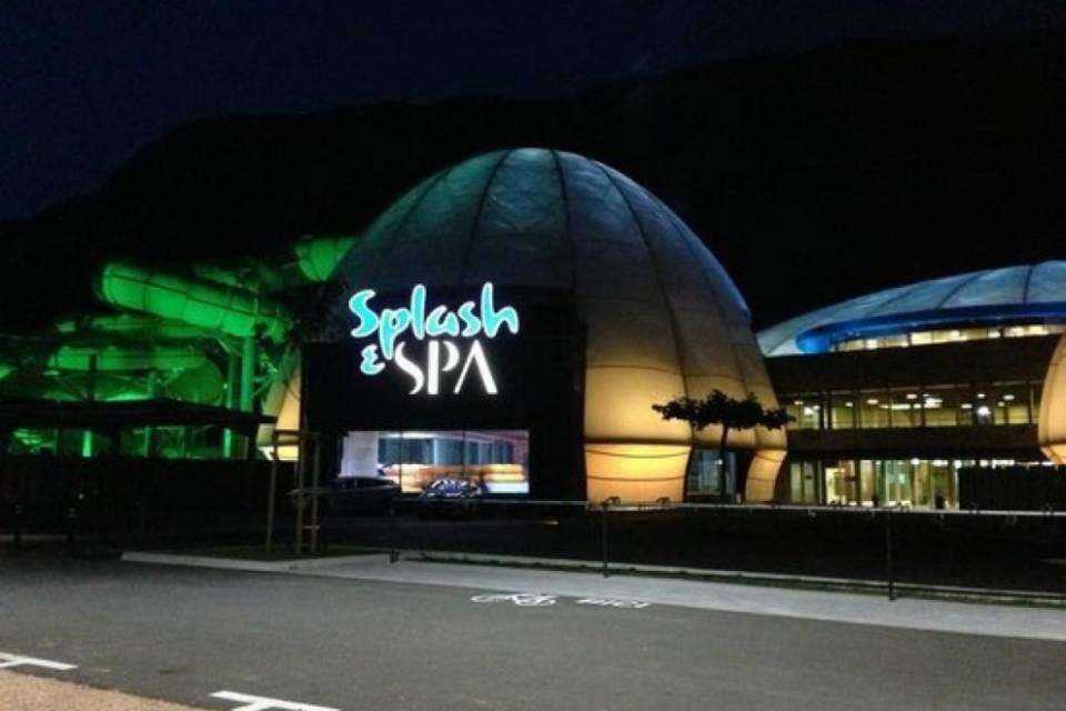Allarme mucche dallo Splash & Spa