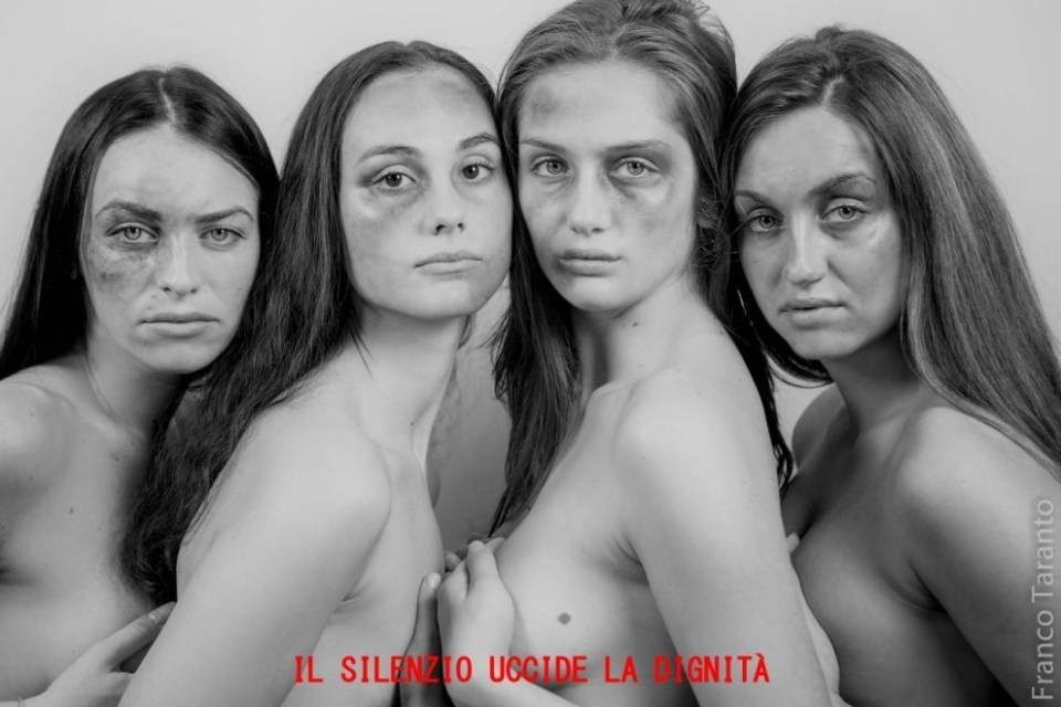 "Il silenzio uccide la dignità"