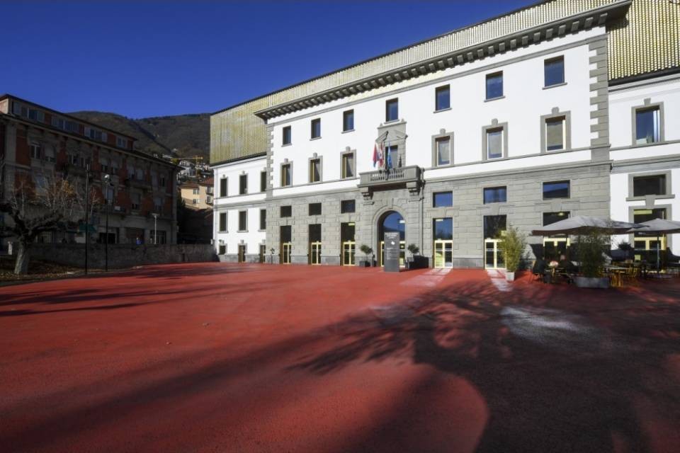 32 candidati per la direzione del Palacinema