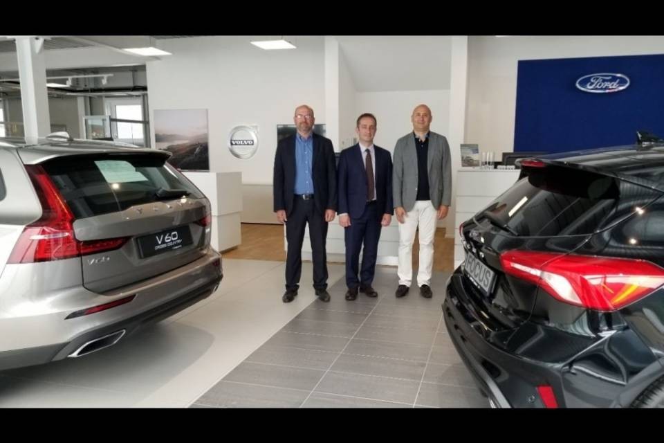 Inaugurata la nuova sede Carpoint SA a Giubiasco, con una grande novità