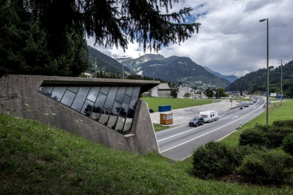 Chiesta l'introduzione di un pedaggio per usare il Gottardo