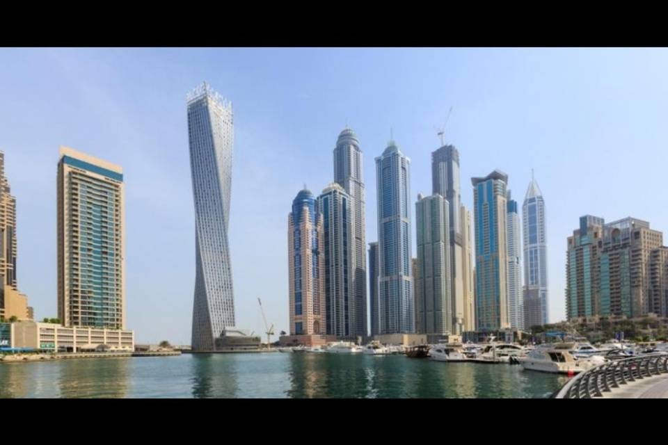 Barazzone a Dubai, procedimento archiviato