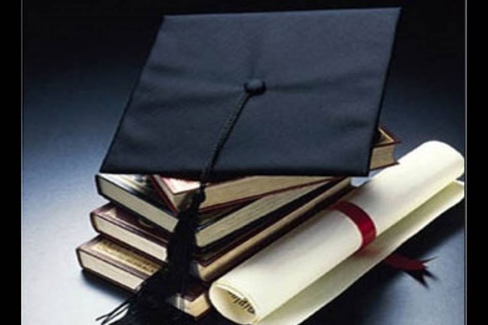 Un giovane ticinese su tre si laurea