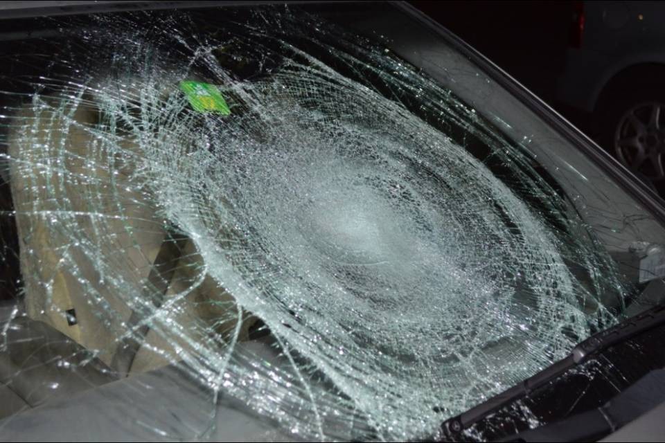Pedone travolto da una Mercedes a Contone