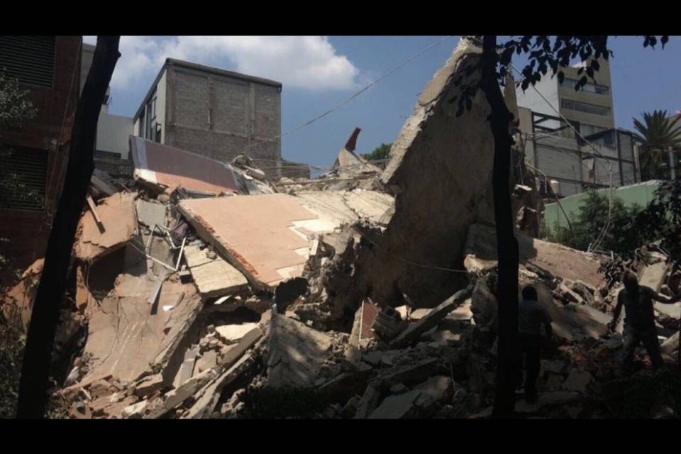 Messico, sisma: bilancio continua a salire, 149 morti