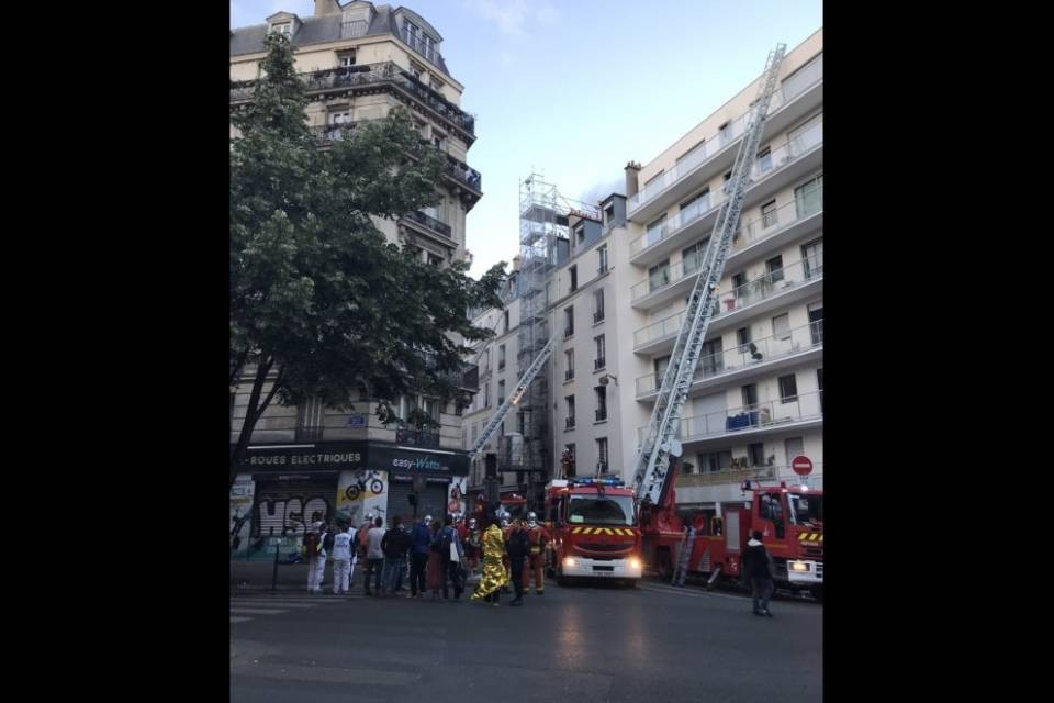 Incendio a Parigi, 3 morti e 27 feriti