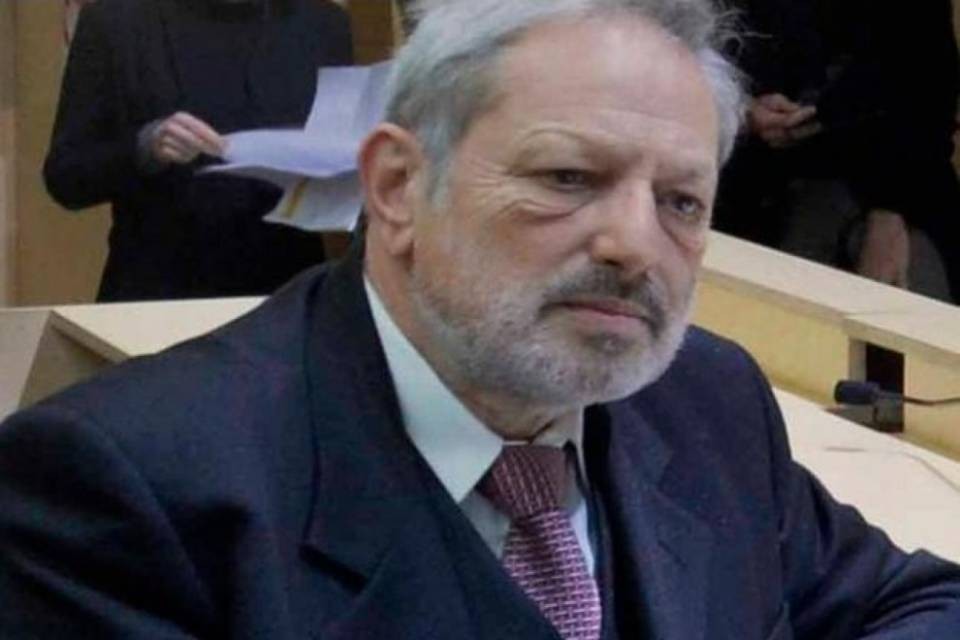 "La Svizzera mostra che si può rinunciare a un po' di sovranità"