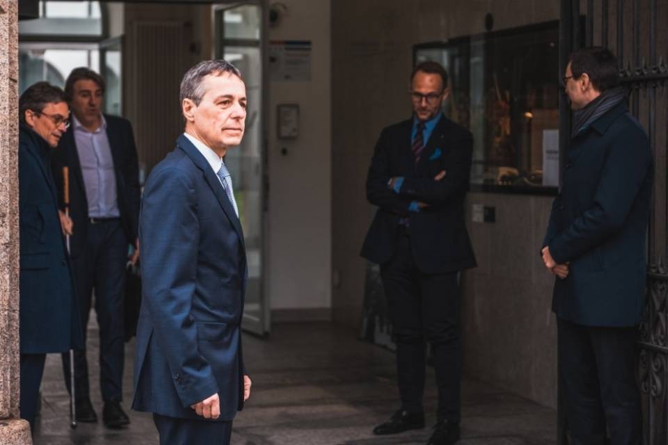 Cassis: "Imparare dall'epidemia e rilanciare l'economia"