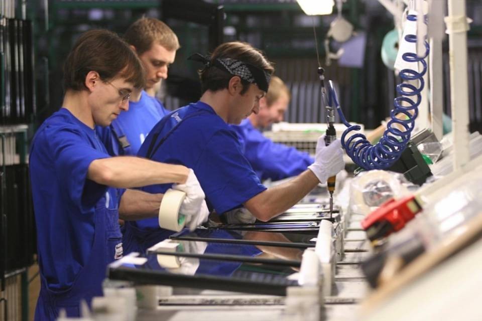 Adecco: "Il mercato del lavoro svizzero abbia meno regole"