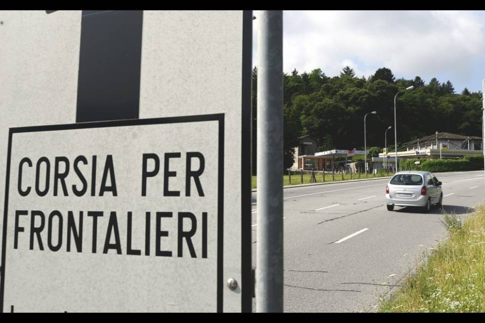 Continua a crescere il numero dei frontalieri