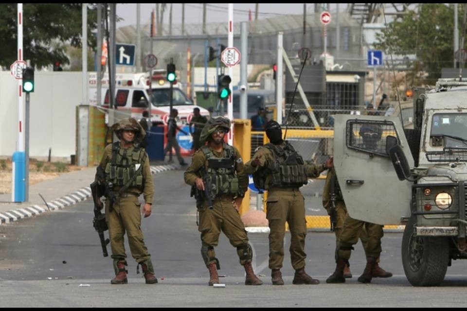 Cisgiordania: attentato contro rabbino, uccisi 2 palestinesi