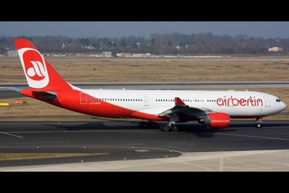 Air Berlin dichiara bancarotta