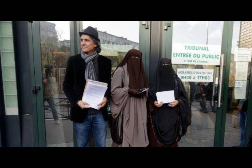 "Pagherò io tutte le multe per burqa"