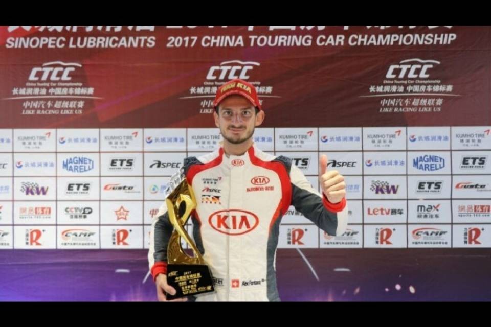 Alex Fontana alla conquista dell'Oriente