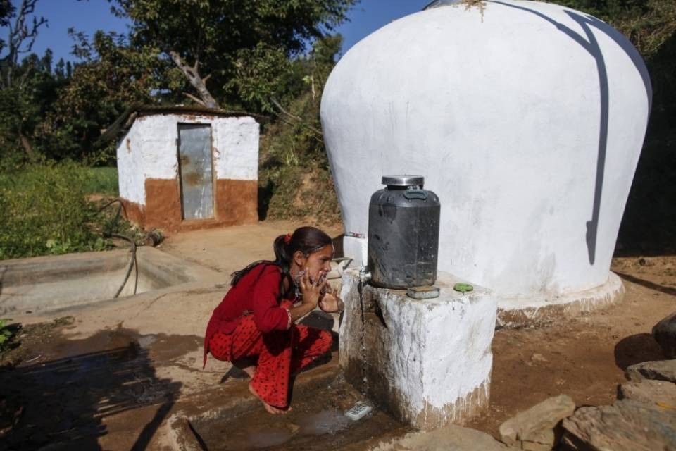 5 comuni ticinesi a favore dell'acqua in Nepal