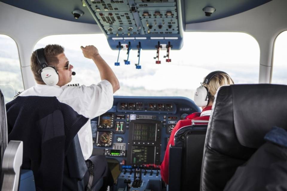 Aereo atterra nel continente sbagliato