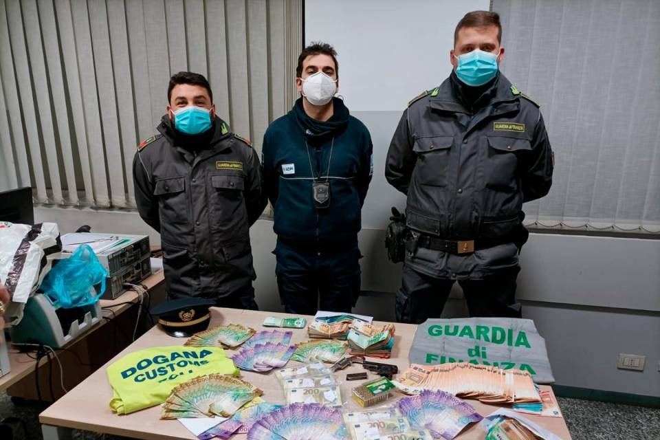 Guardia di Finanza Como