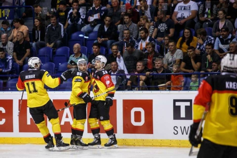 Buon debutto in CHL per Berna e ZSC Lions