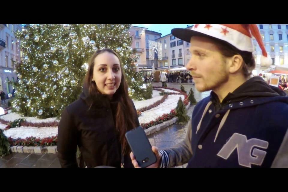 "Cosa vorresti trovare sotto l'albero di Natale?"