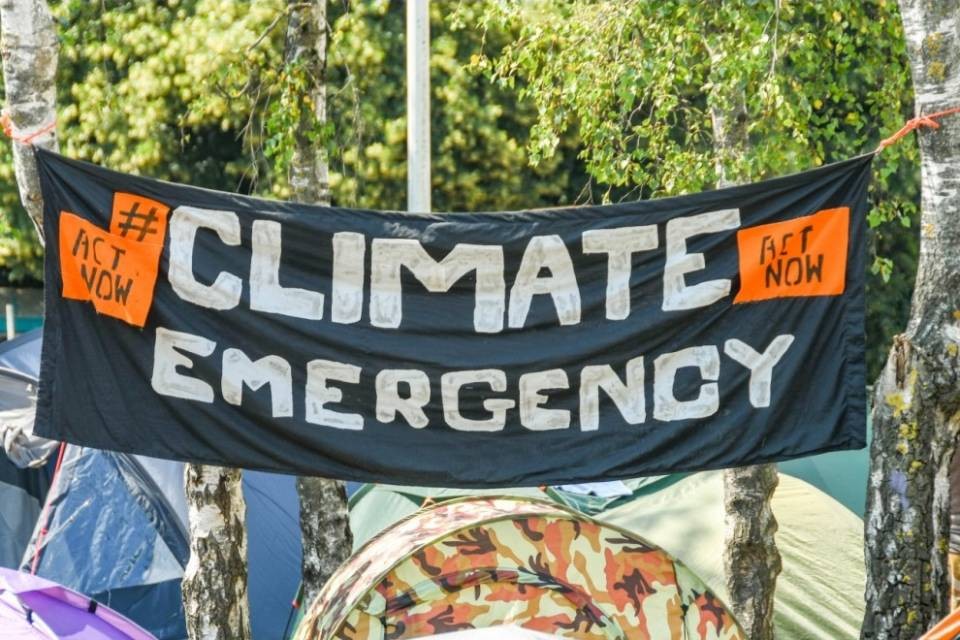 Manifestazioni per l'ambiente, "inutili" secondo Ebner