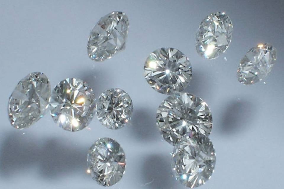 Diamanti sintetici, crescono i rischi per l'economia Africana