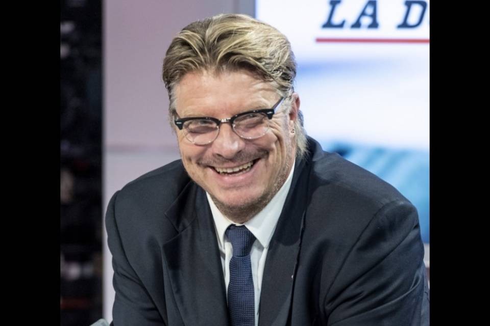 Suter: "Triste vedere colleghi che contrabbandano cibo"