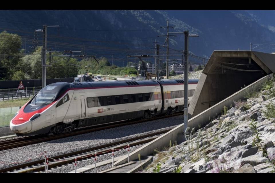 "Sempre in due sui treni"