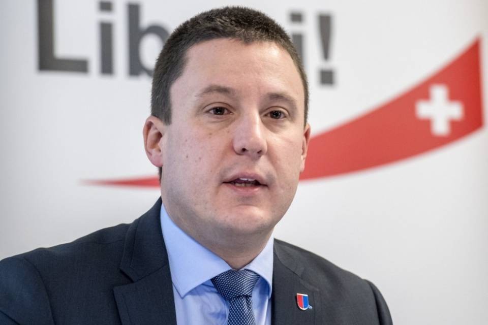 "Sì alla riforma, no alla sinistra voltamarsina"