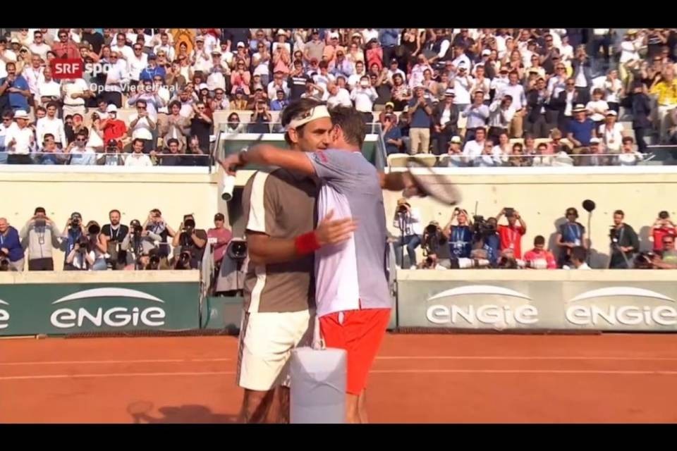 Roland Garros, a Federer il derby rossocrociato