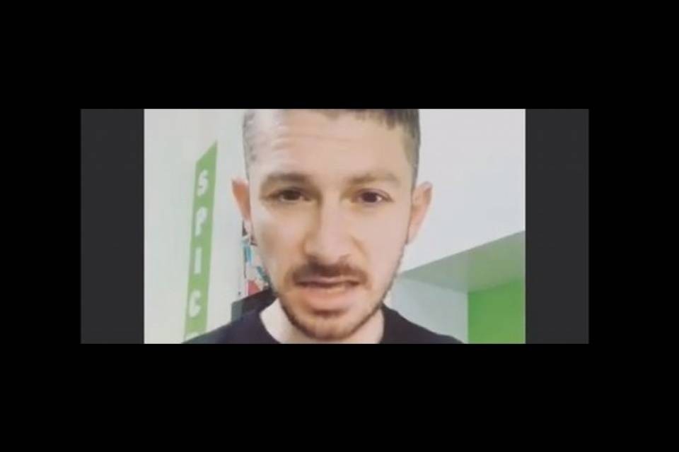Il capotreno di Trenord: "Se multo un nero mi applaudono, se invece è bianco..."