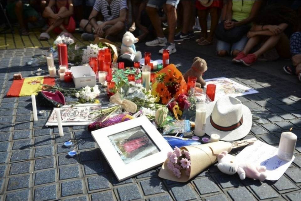 "È morto per proteggere i suoi figli"