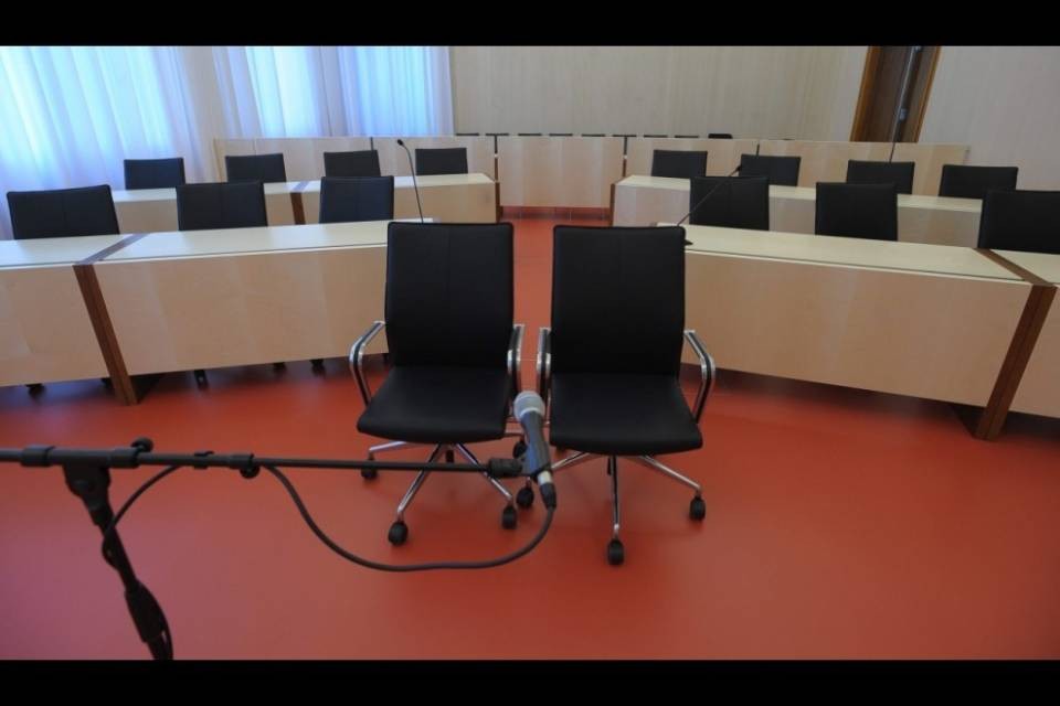Abusi su minore, confermata la condanna a 7 anni