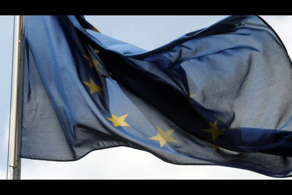 1,3 miliardi all'UE: deciderà il popolo?