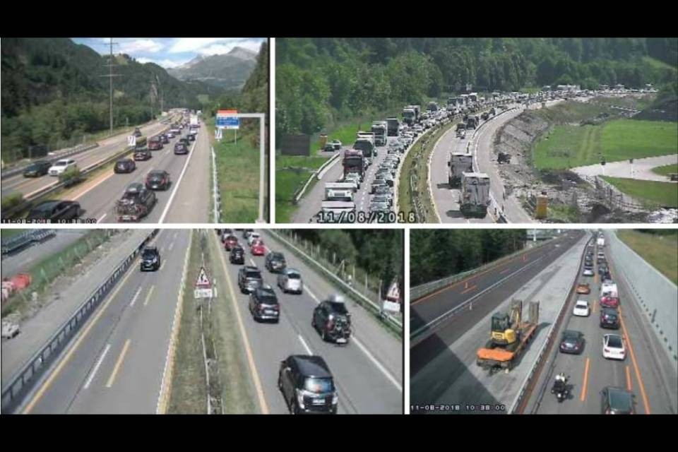 8 km di coda al Gottardo
