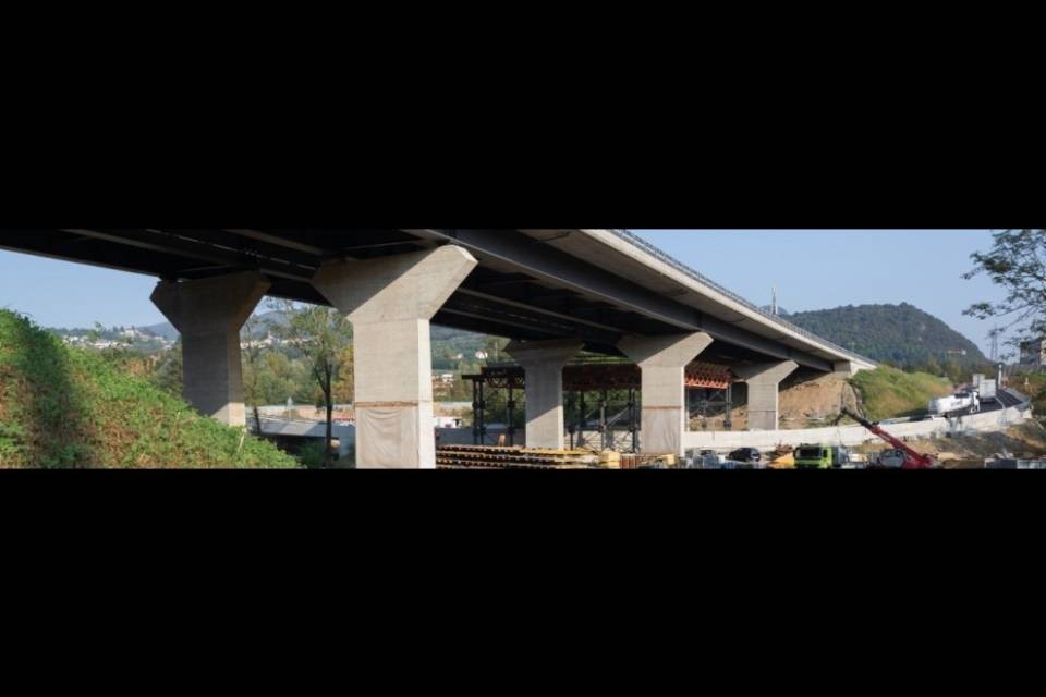 Mendrisio: l'autostrada chiude per una notte
