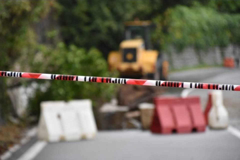 Iniziati i lavori sulla SS34: disagi contenuti per i frontalieri