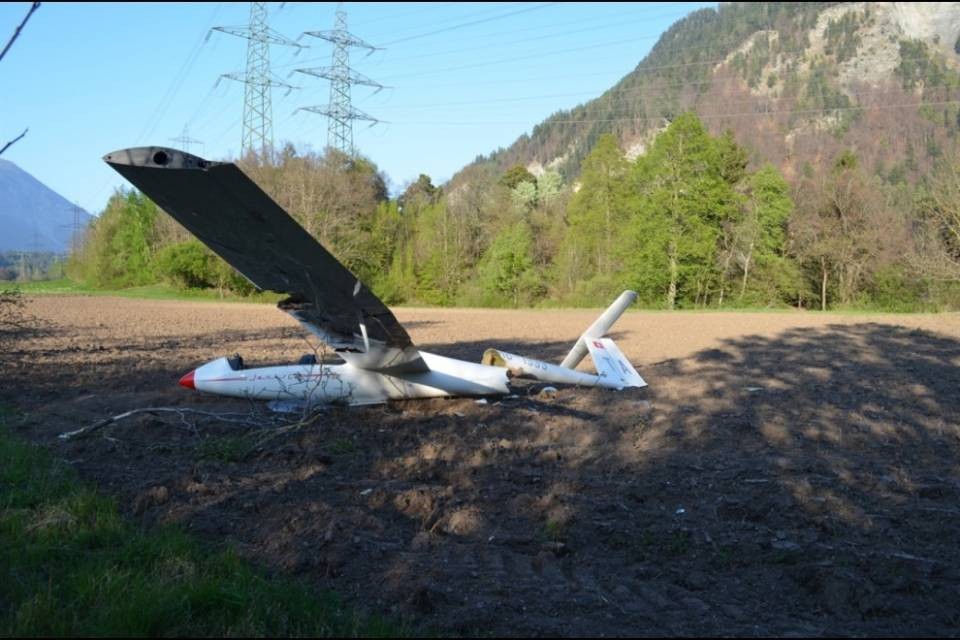 Precipita un aliante partito dal Ticino