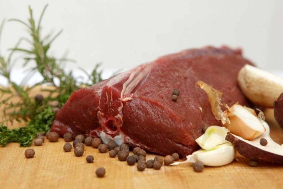 La selvaggina che si mangia in Svizzera non è... svizzera